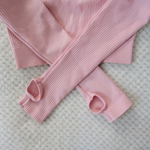 Pink Workout Set - Picture 3 of 5